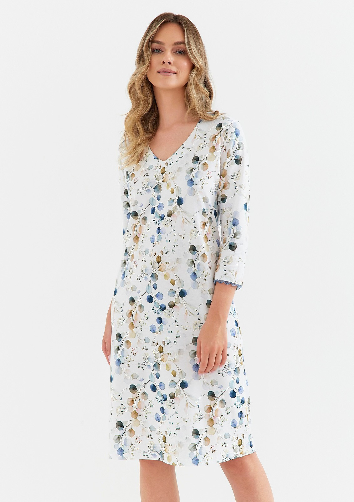 Dámska nočná košeľa Cana 401 3/4 S-XL botanické M