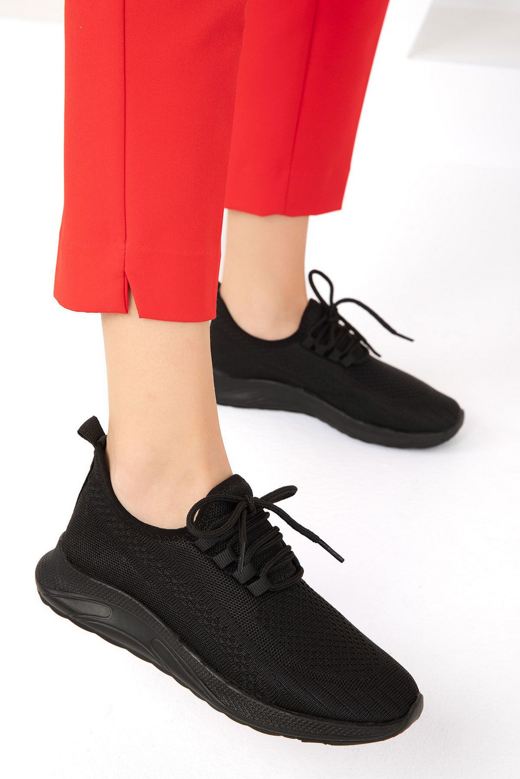 Soho Black-Black Women's Sneakers 19708