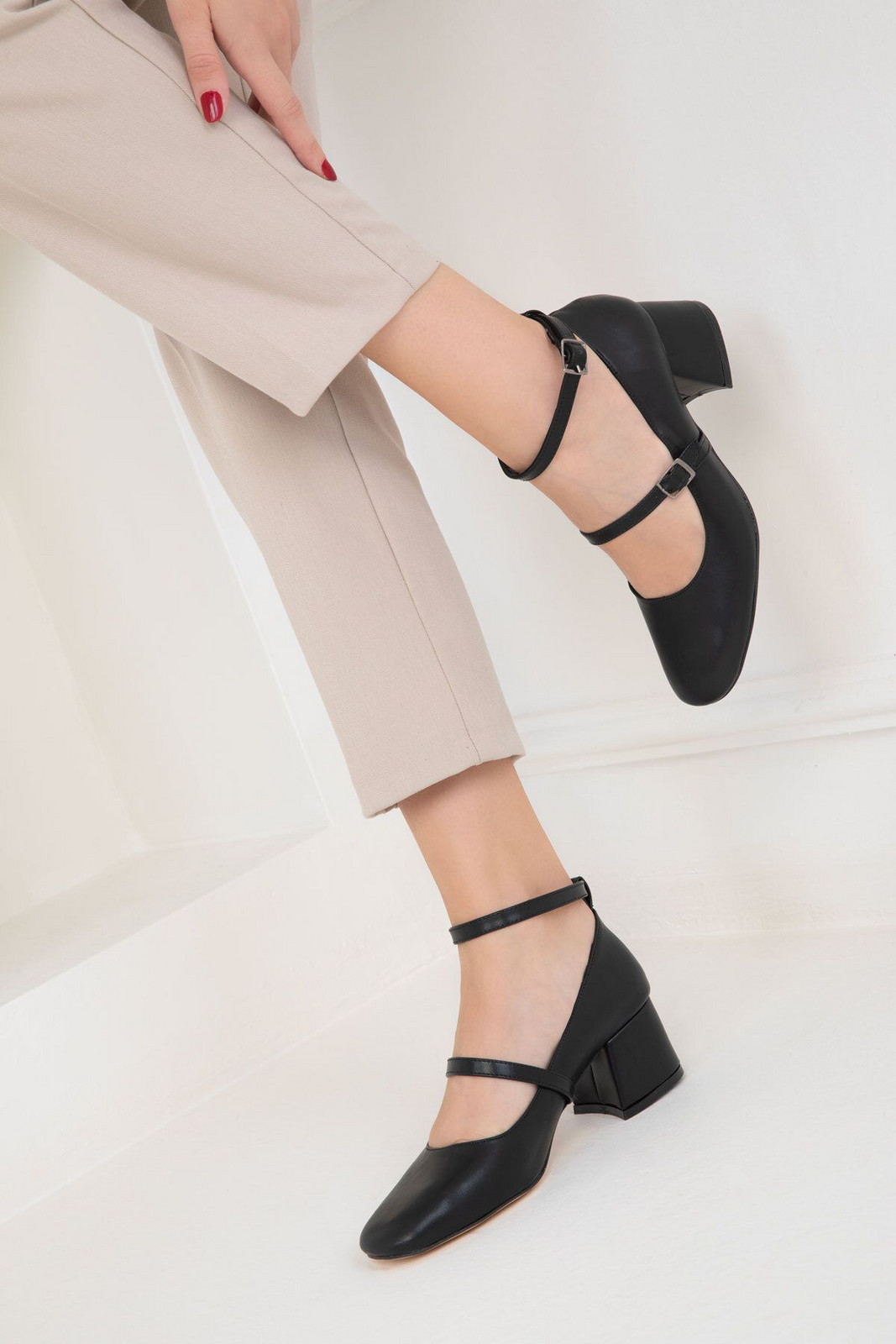 Soho Black Women's Classic High Heel Shoes 19918