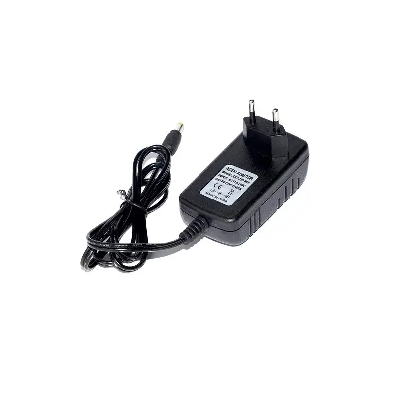 Napájací zdroj zásuvkový 12V, 3A, 5.5x2.1mm