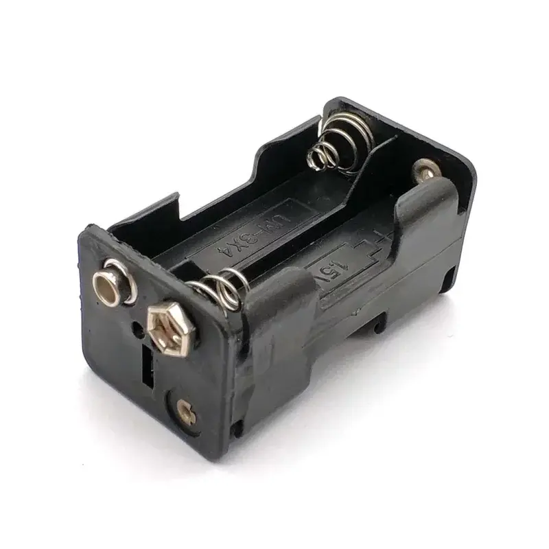 Batériový box pre 4 kusov AA batérií, 6V, s 9V batériovou päticou